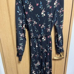 花柄　ワンピースの画像