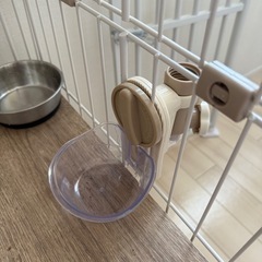 猫ケージ 給水器 餌トレー
の画像