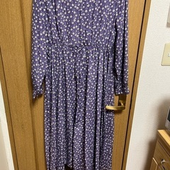 花柄　ワンピースの画像