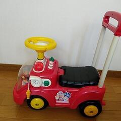 アンパンマン　消防車　乗り物の画像