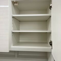 【リユ-スのサカイ広島石内店】ジモティ割！３枚扉オープンボード/クリ-ニング済み/HG-6999/広島市 家具　佐伯区 家具　南区 家具　西区 家具　東区 家具　中区 家具　安佐南区 家具　安佐北区 家具　安芸区 家具　府中町 家具　海田町 家具　熊野町 家具　坂町 家具　廿日市市 家具の画像
