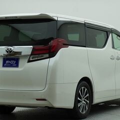 良い感じのアルファード🚙の画像