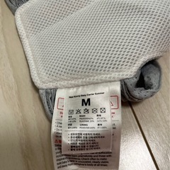 コニー　抱っこ紐の画像