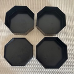 黒の八角形、亀甲型三段重　お正月、季節のお料理　お菓子入れ　小物入れ　縁起物の画像