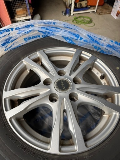 195/65/15夏タイヤ！！