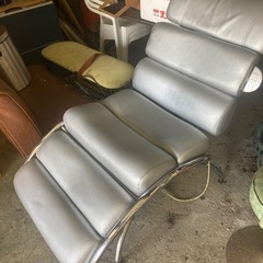 美容エステ用電動ソファの画像