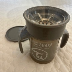 ベビーマグ新品　TWIST SHAKEの画像