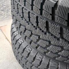 17インチ　6つ穴　冬用タイヤホイールセット　265/65R17　の画像