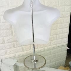レデース卓上ハーフトルソーマネキン現金手渡し希望です。の画像