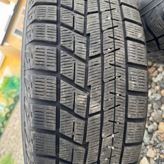 【成約済】215/60/r17 スタッドレスホイール4本の画像