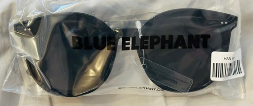 韓国【BLUE ELEPHANT】サングラス　新品　黒