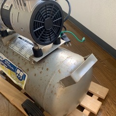 オイルレス静音コンプレッサー　EWS-30
の画像