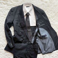 ゼニア　ダブルスーツ  ＸＬ　濃紺の画像