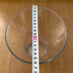 花瓶　高さ約30cm 透明　ガラスの画像