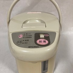 電気ポットの画像