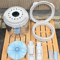洗濯槽取り外しクリーニン済み‼️ Hisense 5.5kg洗濯機　HW-T55Hの画像