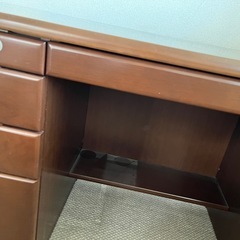 大人用つくえの画像