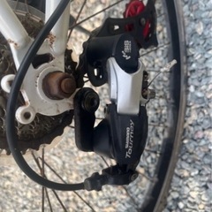 クロスバイク SPIRIT Bicycles SHIMANO ７段変速 ホワイト タイヤ交換必須の画像