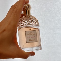 guerlain givenchy 香水三つの画像