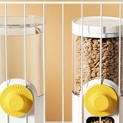 ペット自動給餌器、水飲み器の画像