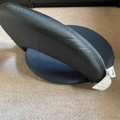 ニトリ スリム収納 座椅子 Nサーフの画像