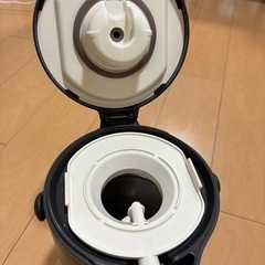 値下げ【中古品】THERMOS ポットの画像