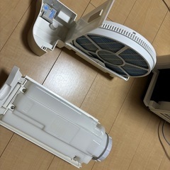 SHARP（シャープ）加湿空気清浄機　KC-E50 説明書付きの画像