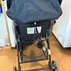 B型 ベビーカーの画像