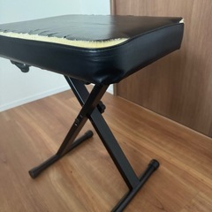 ピアノ(キーボード)用イスの画像