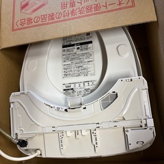 TOTO　アプリコット③　【完全実働☆彡2018年製】　　高性能ウォッシュレット　TCF4713　ホワイト　＃NW1の画像