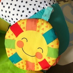 Infantino Prop-A-Pillar うつ伏せ時間＆座位サポート人形の画像