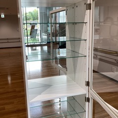 コレクションケース【町田市再生家具】　251560の画像