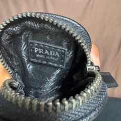 PRADAミニポーチの画像