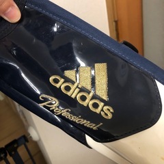 野球 バット adidas 84cm 軽め ヤクルト 青木モデル ケース付きの画像