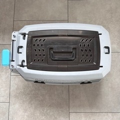 ペット キャリー ケージ 飛行機 ドッグ ワンちゃん 犬 猫 ネコちゃんの画像