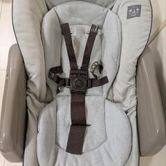 Combi ネムリラ オートスウィング ハイローチェアの画像