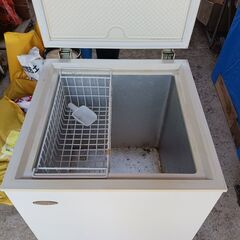 冷凍庫　ハイアール上開き100L　冷凍ストッカーの画像