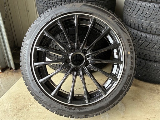 メルセデスAMG C43使用中古BSアルミ付スタッドレス4本セット 引き取り限定