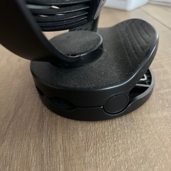 充電式小型扇風機の画像