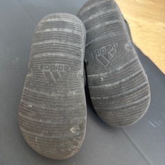 adidas サンダル15㎝の画像