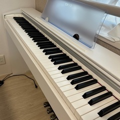 CASIO PX770 Privia　88鍵盤　電子ピアノ　ピアノ椅子の画像
