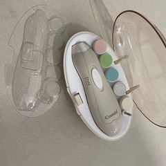 「美品」combi コンビ 電動つめやすり  の画像