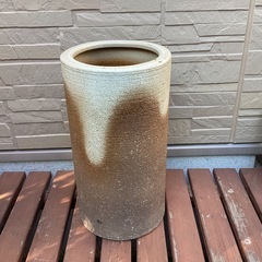 傘立て　陶器　和風　玄関に　焼き物？の画像