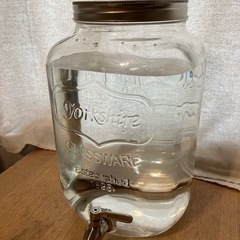 ガラスウォータージャグ　ノズル蛇口付き　　の画像