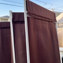 パーテーション　仕切り　エステ　クリニック　折りたたみ可能　オフィス　事務用品　事務所　茶色　ブラウンの画像