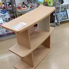 オープンラック おしゃれな木製3段ラック ディスプレイ台  キズ・剝がれ箇所あり 【こちらは店舗です。浜村鹿野温泉ICから3分 買取本舗 宮本リサイクル 営業時間9～19時 定休日水曜のみ←連絡できませんm(_ _)m】の画像