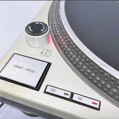 B 現状渡し Technics テクニクス SL-1200MK5 ダイレクトドライブ ターンテーブル 通電OK オーディオ機器 レコードプレーヤーの画像