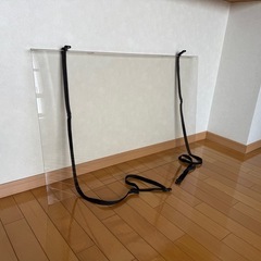 42型TOSHIBA TVの画像