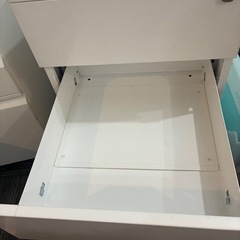 キャビネット　引き出し　鍵無し　鉄の画像