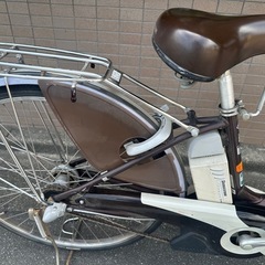 東京23区配達無料🌈新基準　ブリヂストン アシスタ　6Ah リチウム 電動自転車 中古　BS 1370の画像